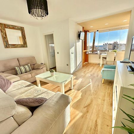Gorgeous Apartment At The Sea In La Carihuela! Torremolinos Exteriör bild