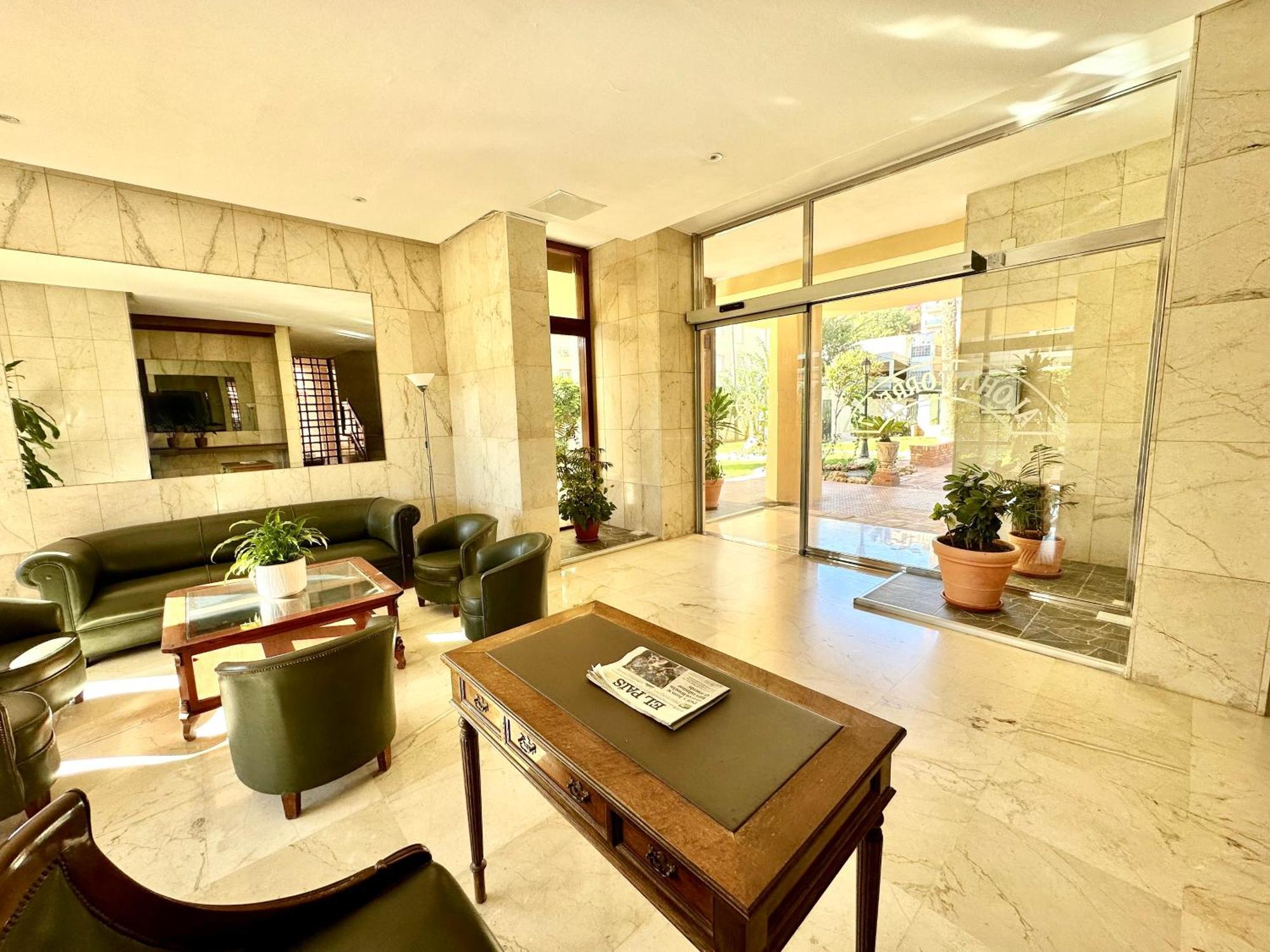 Gorgeous Apartment At The Sea In La Carihuela! Torremolinos Exteriör bild