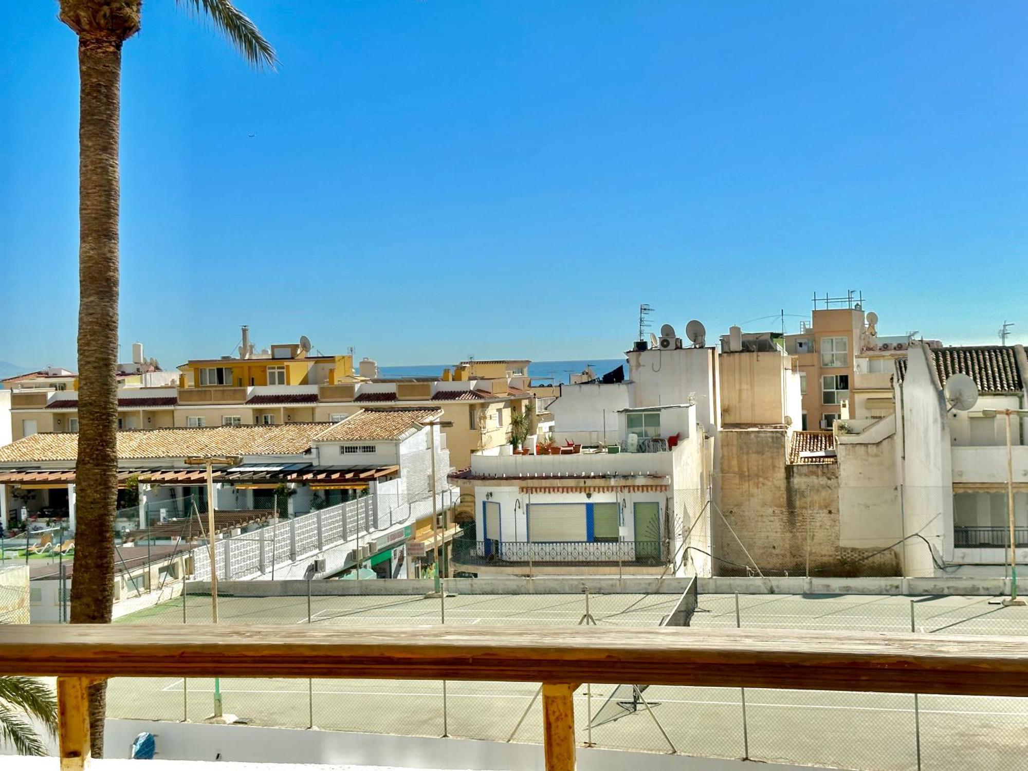 Gorgeous Apartment At The Sea In La Carihuela! Torremolinos Exteriör bild