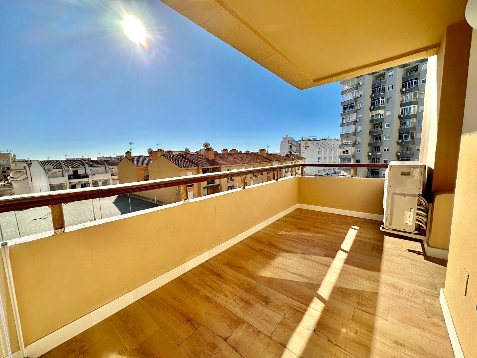 Gorgeous Apartment At The Sea In La Carihuela! Torremolinos Exteriör bild