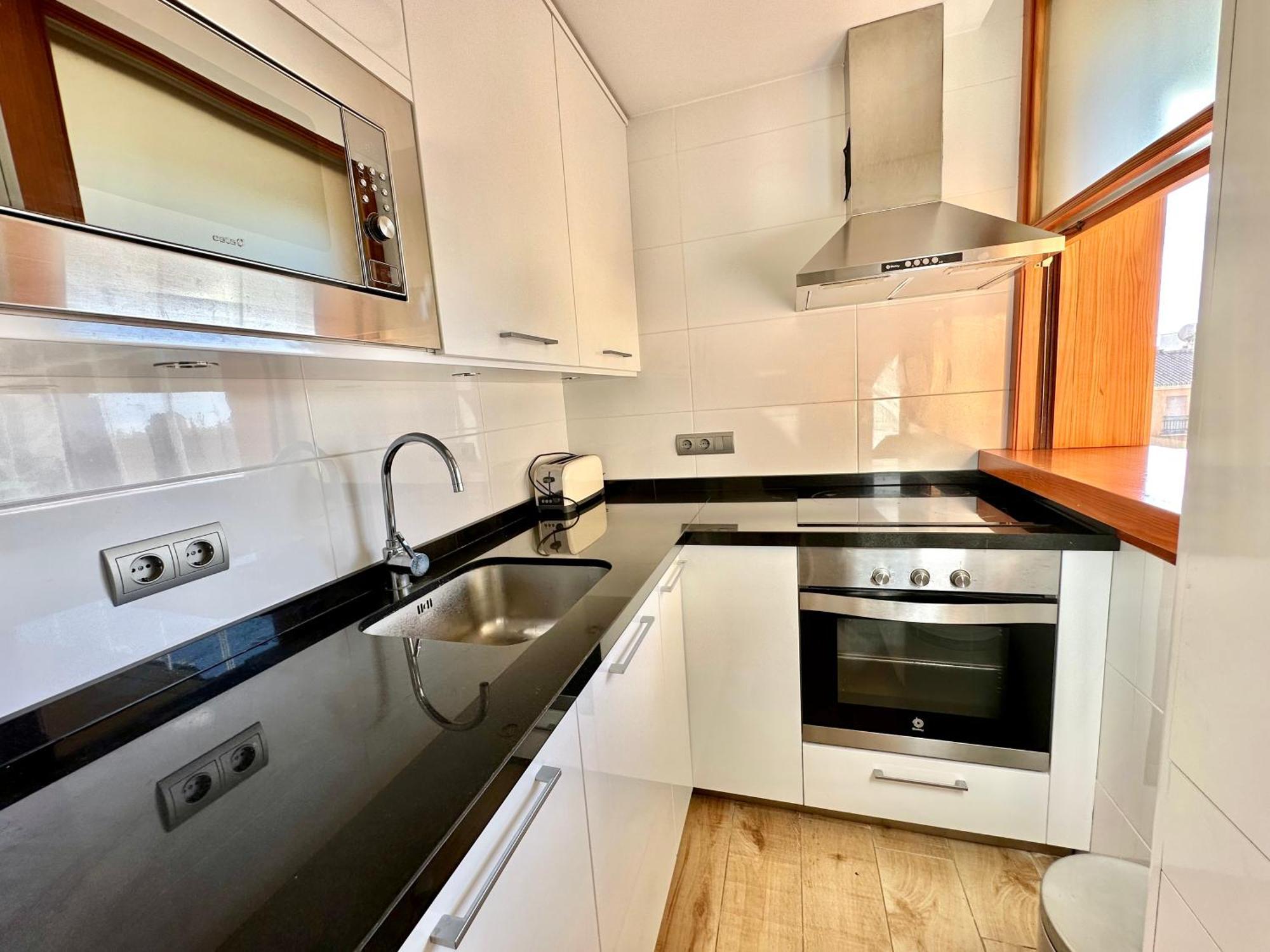 Gorgeous Apartment At The Sea In La Carihuela! Torremolinos Exteriör bild