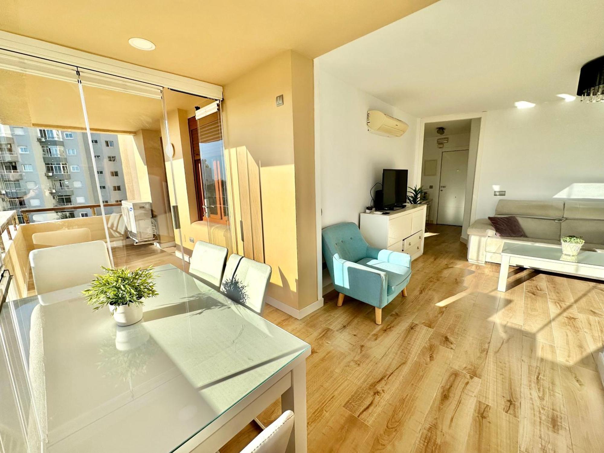 Gorgeous Apartment At The Sea In La Carihuela! Torremolinos Exteriör bild