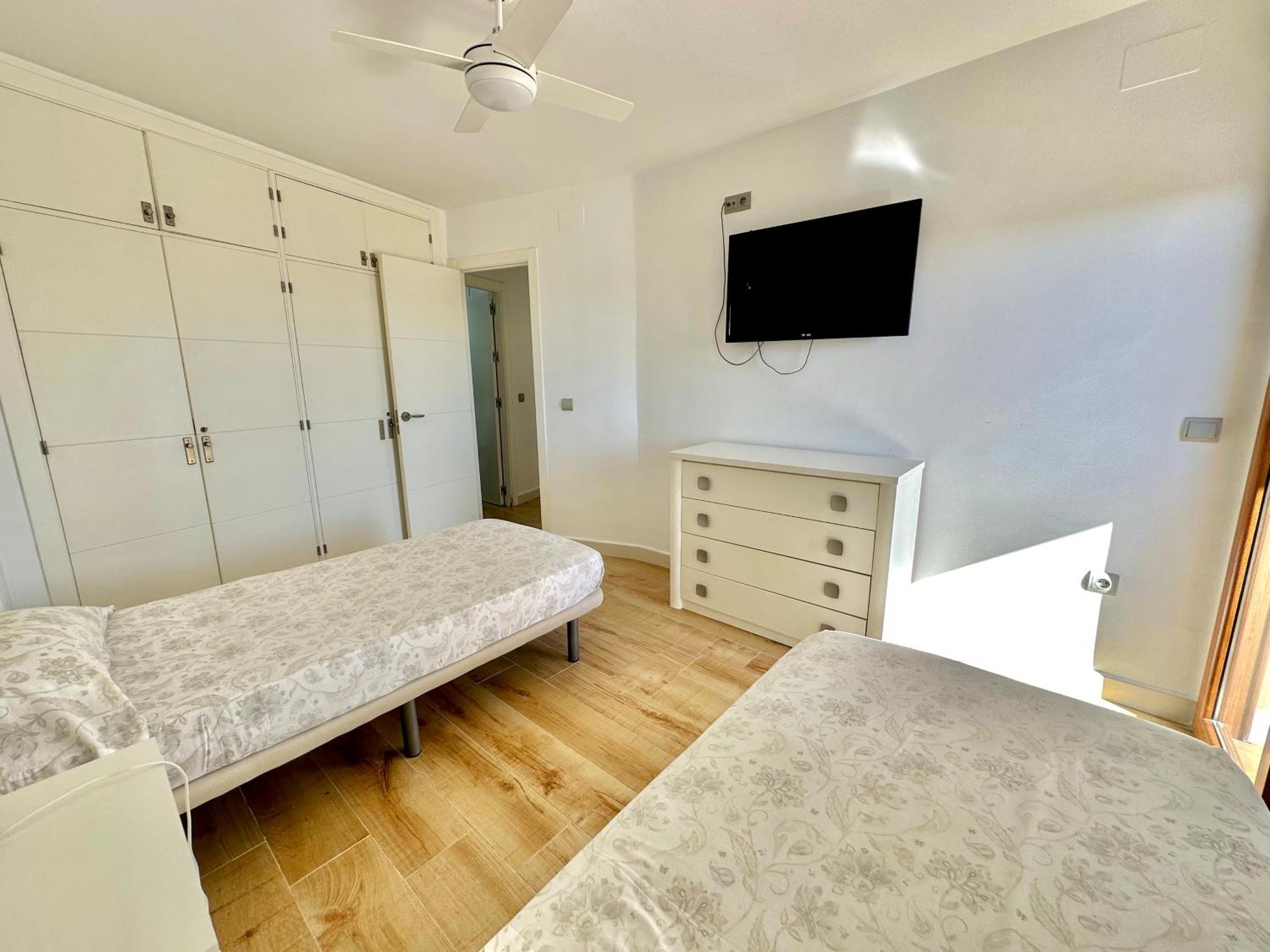 Gorgeous Apartment At The Sea In La Carihuela! Torremolinos Exteriör bild